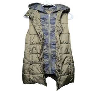 Arizona Jeans Olive Green Camo Hooded Puffy Puffer Vest Zipper Layered Like New